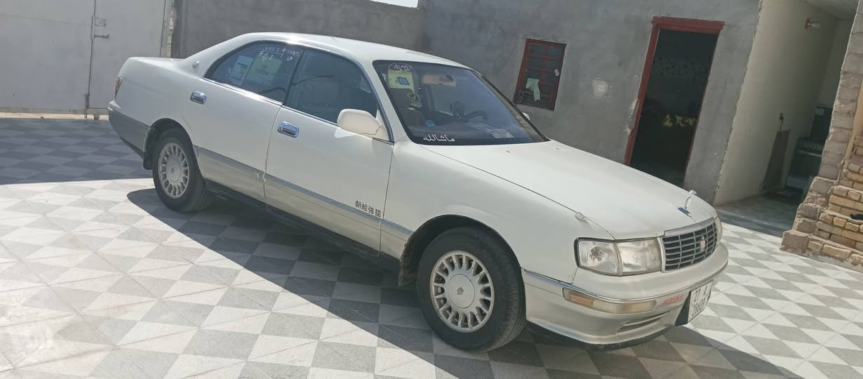 يالله سلام عليكم كراون بطه فصل للبيع موديل 95سياره جديده بعنه الكلمه وجاهزه كفاله عامه من كص ونقل وضربه وصبغ مكينه كير بل كارتون تبريد ثلج تخم تاير حداد  جديده كهربائيات كله شقاله من دعميه لدعاميه رقم ذي قار  نكليزي سنويه 28 تحويل ثاني يوم السعر 65وبيه 
 مجال للشراي 
اللاستفسار اتصال  ‏‪***********‬‏
