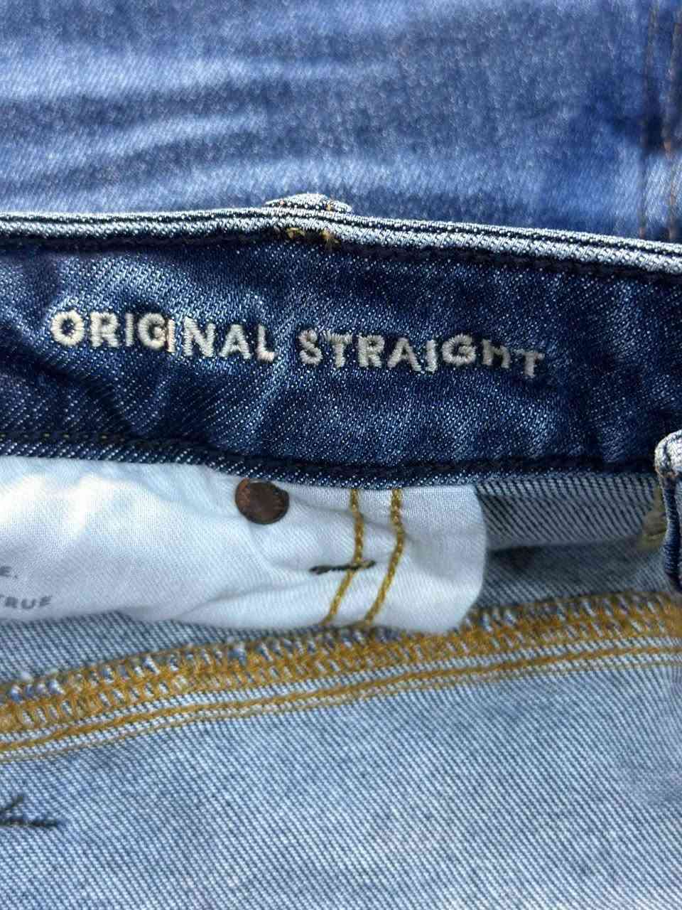 بنطرون  AMERICAN EAGLE
القياس 38
الطول 109
الحجل 21


**إذا كنت صاحب هذا الإعلان وتريد حذفه لأي سبب، رجاءا أرسل رسالة إلى الدعم الفني**