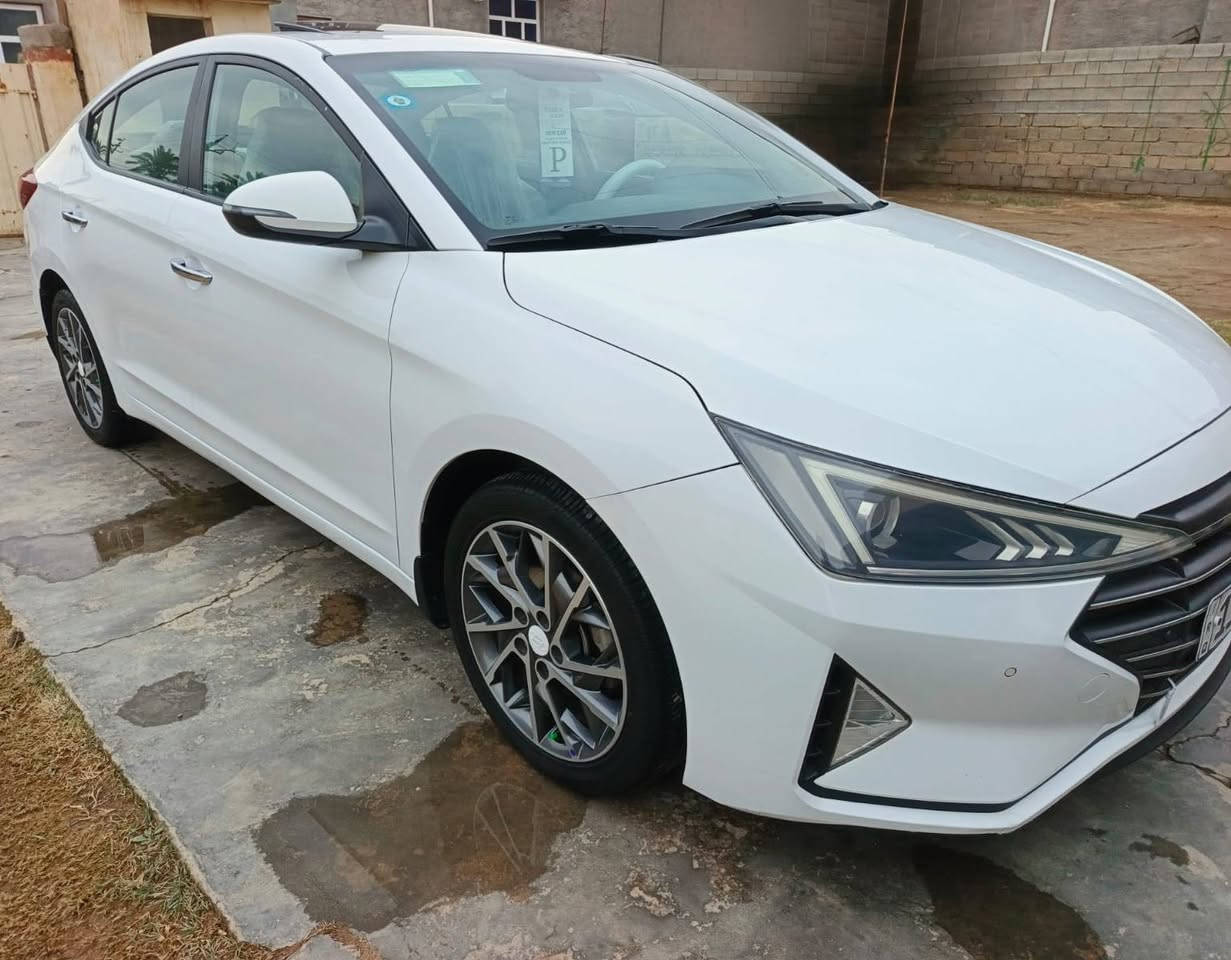 سلام عليكم من رخصت الادمن سياره النتره للبيع موديل 2019 فول سياره بصمه صندوق ذكي كشانه جلد  مكفوله كفاله عامه عدا دوسه ماشيه 85 السعر 170وبيه مجال للاستفسار ع هذا الرقم *********** المكان رمادي جويبه
