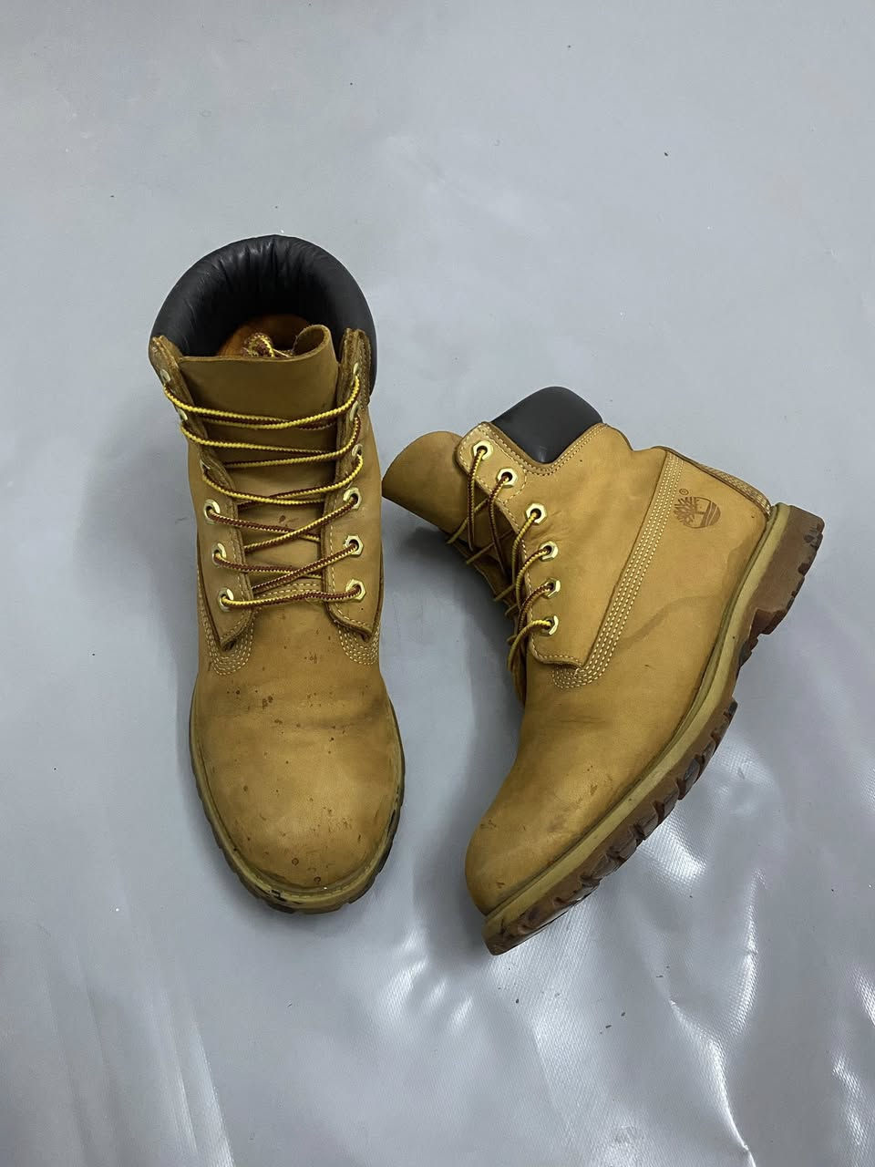 تمبرلاند  اصلي شامو متحرك
قياس 41.5


**إذا كنت صاحب هذا الإعلان وتريد حذفه لأي سبب، رجاءا أرسل رسالة إلى الدعم الفني**