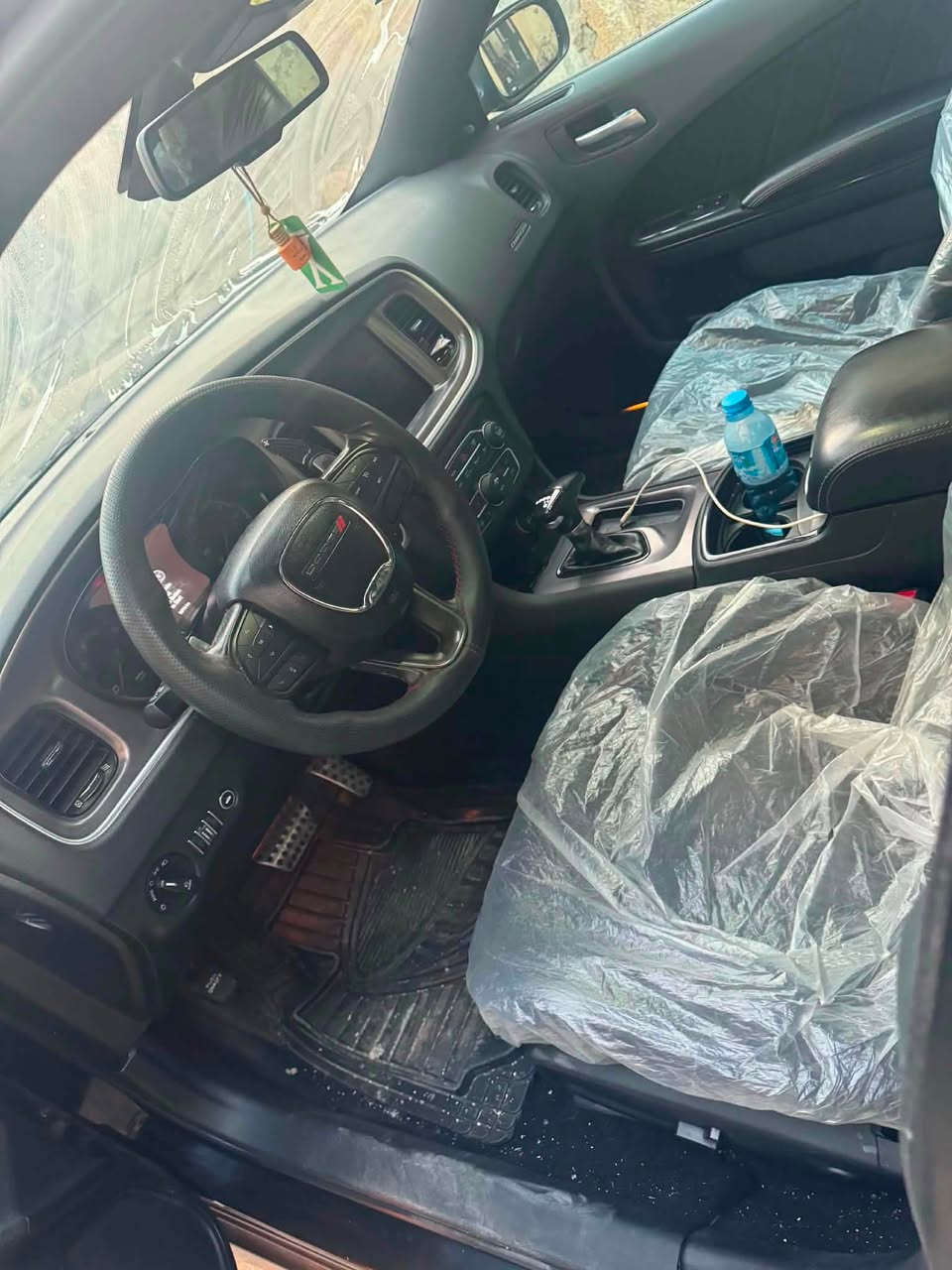 جارجر جي تي ٢٠٢١ أمريكي ضرر بس بنيد ماشيه ٦٠ رقم بغداد بسمي جاهزه أي ستفسار *********** السعر ١٩٨
