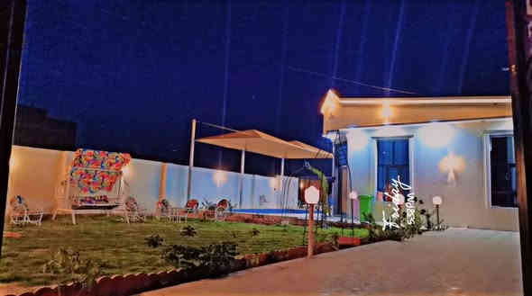 السلام عليكم ورحمة الله وبركاته
 مزرعة للبيع مساحتها  520 متر     
الواجهه 17 متر  والنزال 33 متر
طابو زراعي سند 25 ع طابو البياع  اقرار محكمة من المالك الارض 
 لاصحاب الاستثمار ايجارات اليومية  والاستراحة
 العنوان بغداد الدورة البوعيثة
للأستفسار خاص او الاتصال على الارقام     ☎️***********☎️
☎️***********☎️
