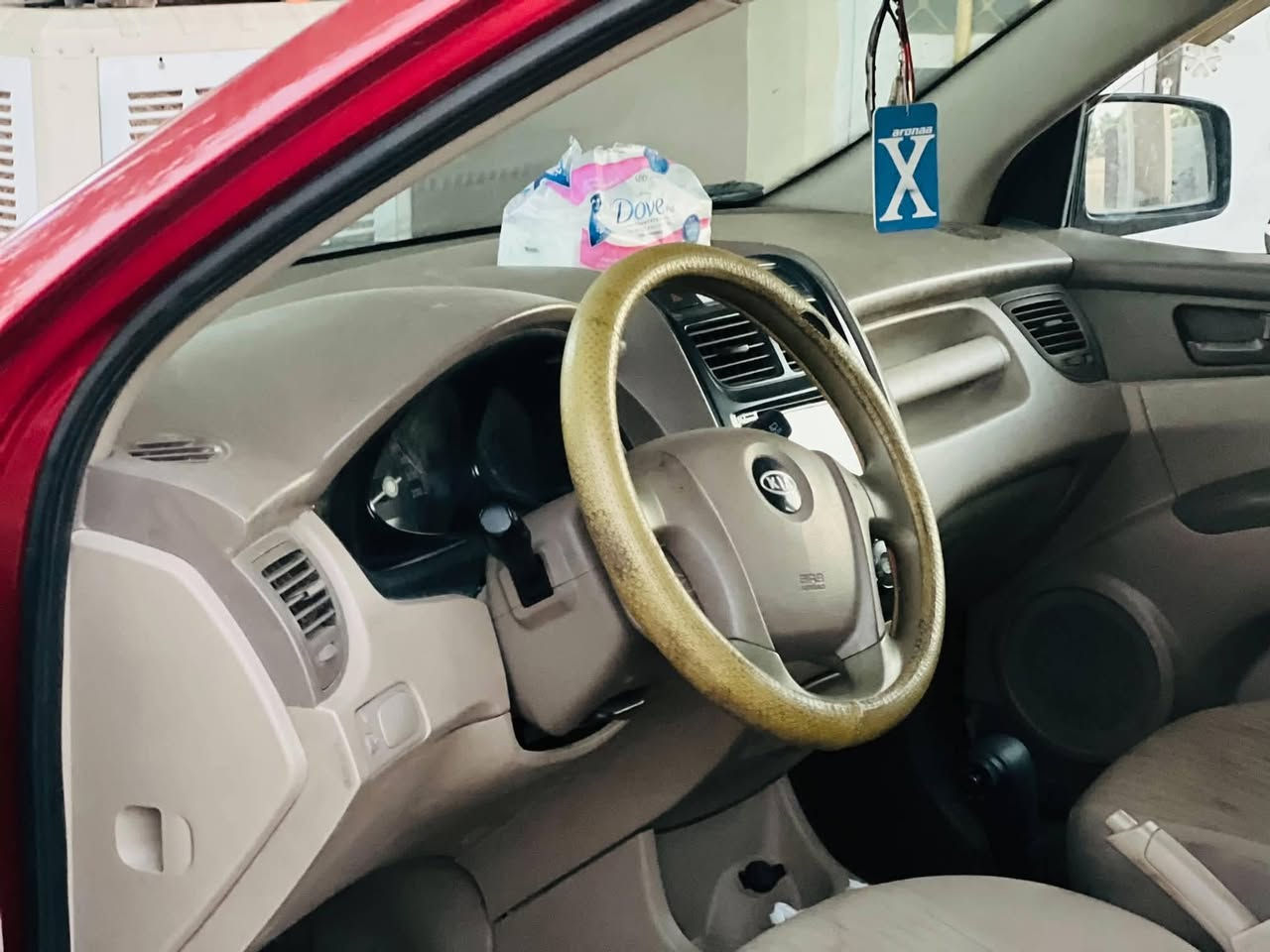 سلام عليكم
سبورتج للبيع موديل 9 خليجي نضيفة. كير محرك مكفول 
 بيهه باب السايق صبغ بدون دواخل الباقي مكفول 
كما موضح بلسونار 
السعر 112وبيهه مجال 
اتصل وبيك خيرر وتدلل ***********
