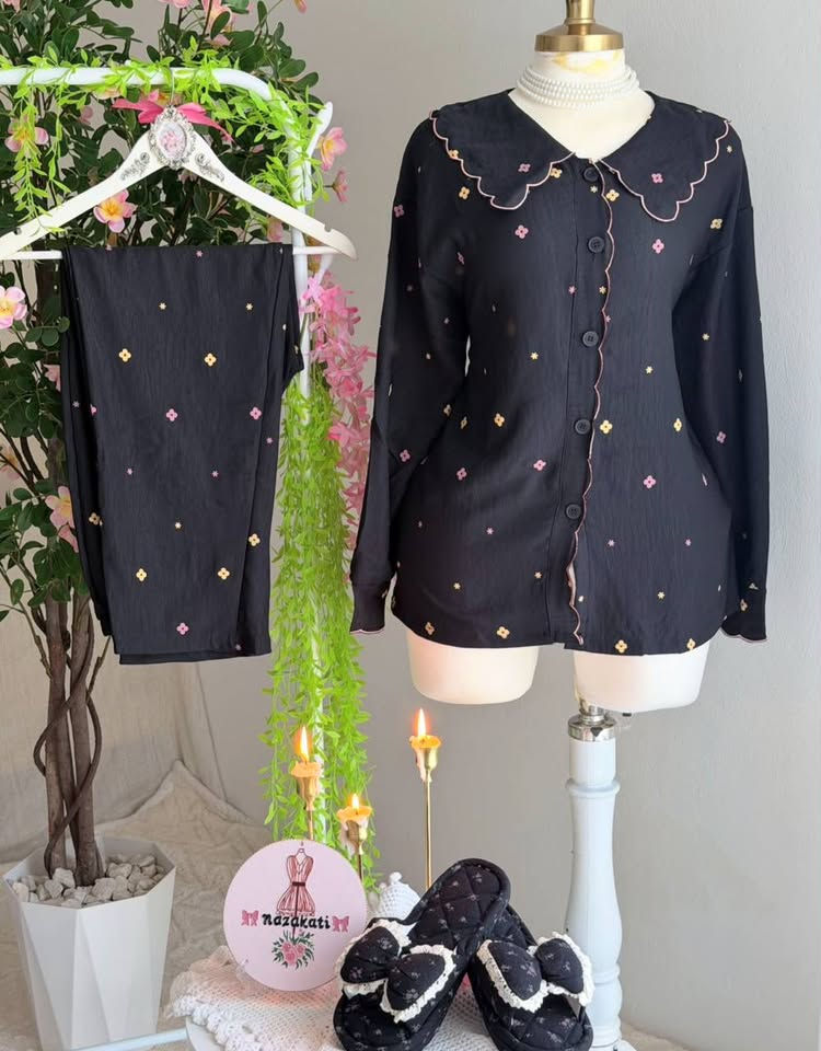 وصلتنا تشكيلة جديدة من الملابس ✨

إذا تدورين على الأناقة والسعر المناسب، مكانج عدنا ❤️

👗 موديلات جديدة
🌸 ألوان حلوة ومميزة
💰 أسعار مناسبة
📦 التوصيل متوفر

راسلونا خاص للحجز والاستفسار، والكمية محدودة

 https://t.me/zahraa00780

#ملابس_نسائية #تسوق #عروض #أناقة


**إذا كنت صاحب هذا الإعلان وتريد حذفه لأي سبب، رجاءا أرسل رسالة إلى الدعم الفني**