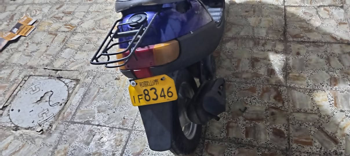 دراجه ياماها ٦٠ دراجه اجديده ما بيها اي نقص سلف هندر شغال السعر ٢٠٠او بيها مجال قليل حك الجيه للاستفسار الاتصال على هذا الرقم *********** واتساب أو خط
