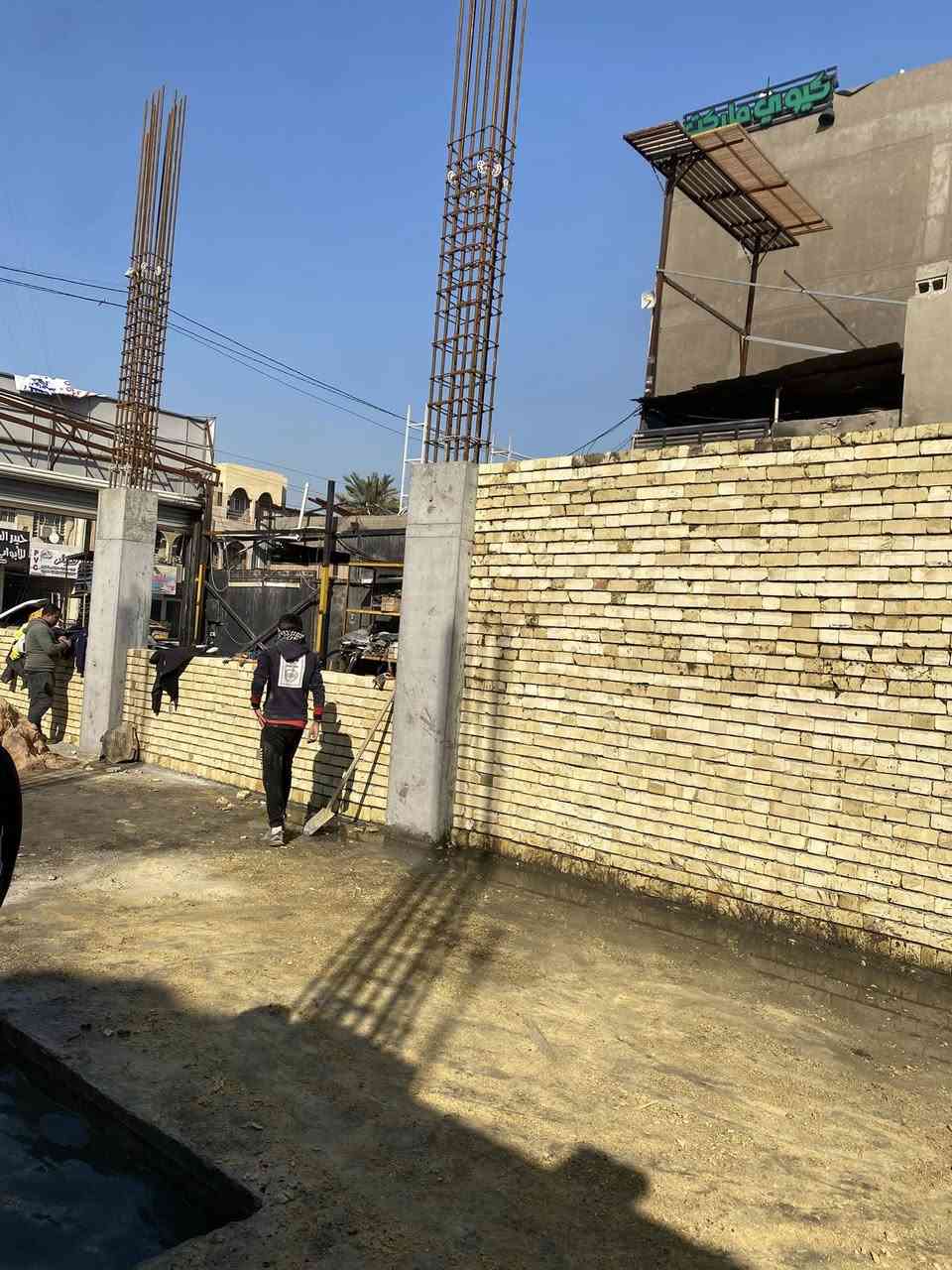 كادر بناء طابوك بلوك شغل نضيف وسريع العمل يكون بنضام الدبل قطعي في جميع انحاء بغداد رقم ***********
اتصال او واتساب
‏‪0781 699 4680‬‏
