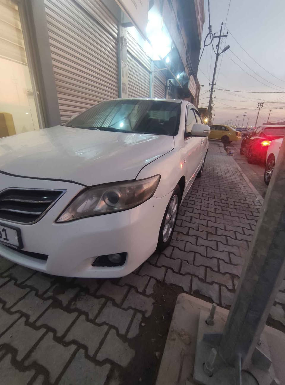 السلام وعليكم 
كامري موديل ٢٠١٠ خليجي 
رقم واسط باسمي مميز 
فول موصفات فتحه تبريد قطعتين بردا فول مكينه ٤ 
بيه رشات صبغ ٥ قطع سياره جاهز مكينه وكير وتبريد 
السعر ٩٧ وبيه مجال قليل 
المكان كوت مركز المدينه الاستفسار 
*********** دهل اوران, واسط
