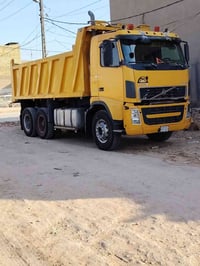 فولفو ٢٠٠٢ • قلاب • ديوانيه