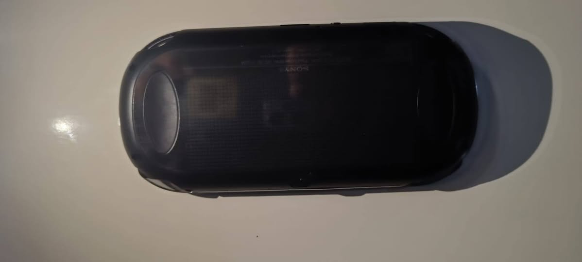 Ps vita oled 1000
ذاكره 32 
مهكر 
السعر : 238 الف 
يوجد توصيل


**إذا كنت صاحب هذا الإعلان وتريد حذفه لأي سبب، رجاءا أرسل رسالة إلى الدعم الفني**