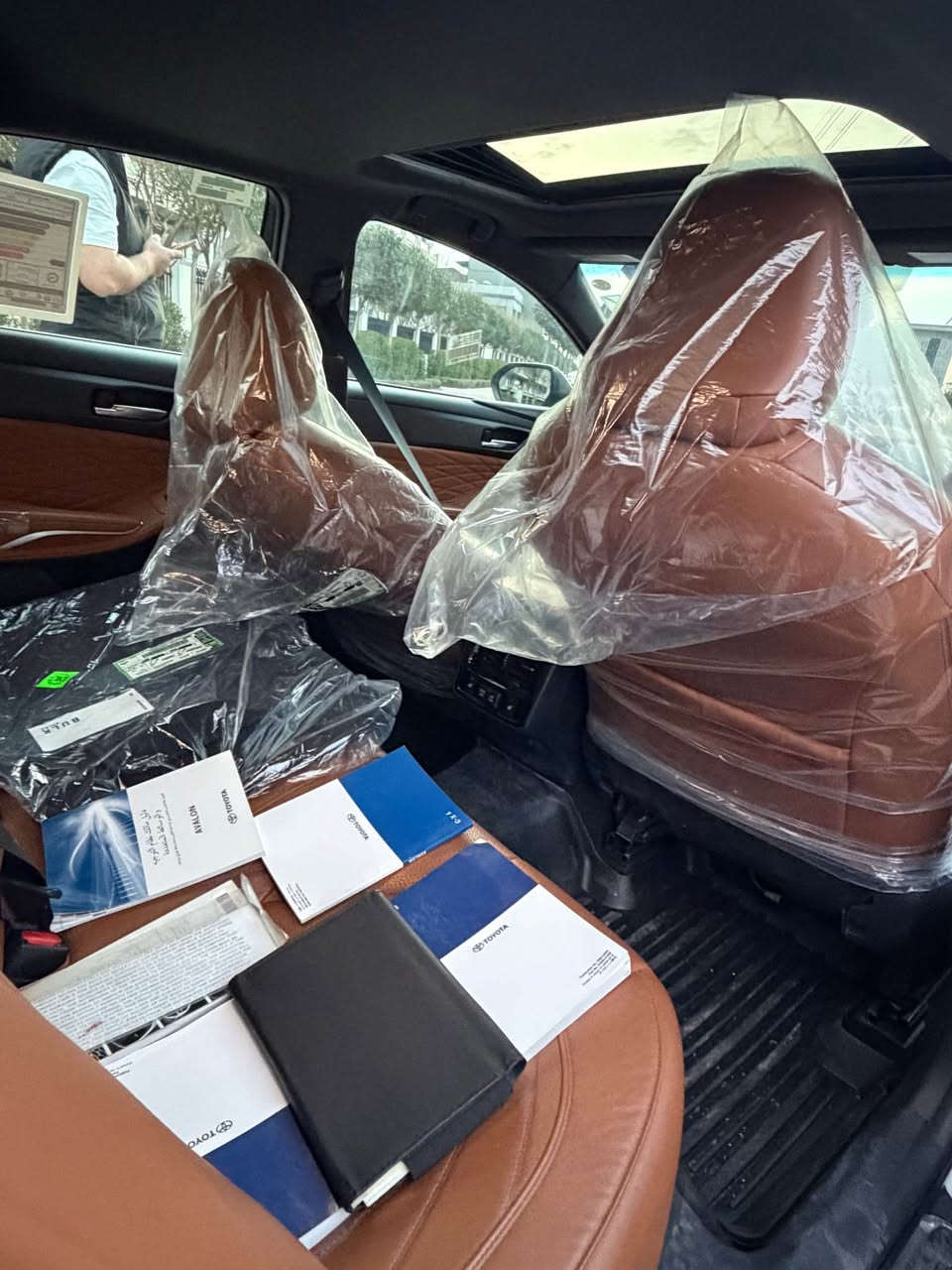 Toyota avalon2021 limitid
ئەڤەلۆن ٢٠٢١ خليجي 
دەرەجە يەکە
ناوقەيسي
داتاشۆ
سلايت 
کوشوشن ساردو گەرم 
کوشن خەزن 
قەپات قەپات مواسەفاتە 
بەناوي خۆمەوەيە 
ساردو چاڵ و بۆياخي نييە
سەيارەکە لۆک لۆکە 
هەموو گياني بەشەرت 
سعري ٣٢٥گەڵا 
***********
*********** السليمانية, العراق
