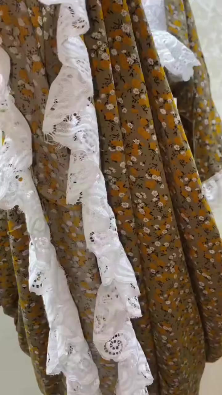 حسب الطلب عنوان المحل 👉 واسط صويرا حي العهد  مقابيل تمثال الزعيم عبد الكريم قاسم///// لعدها قماش موجود توصيل داخل صويره  *********** ام شهد
