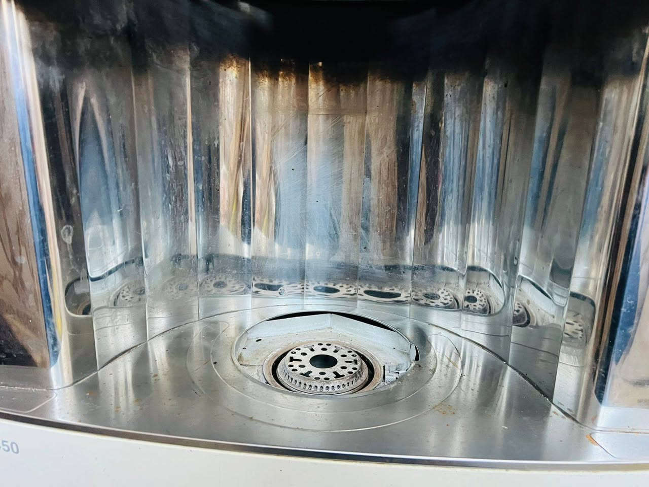 السلام عليكم  صوبه نظيفه شغاله وعالفحص  كوريه اصليه فتيله جديده للبيع ٧٥ ابوخستاوي شارع الغسل
***********
