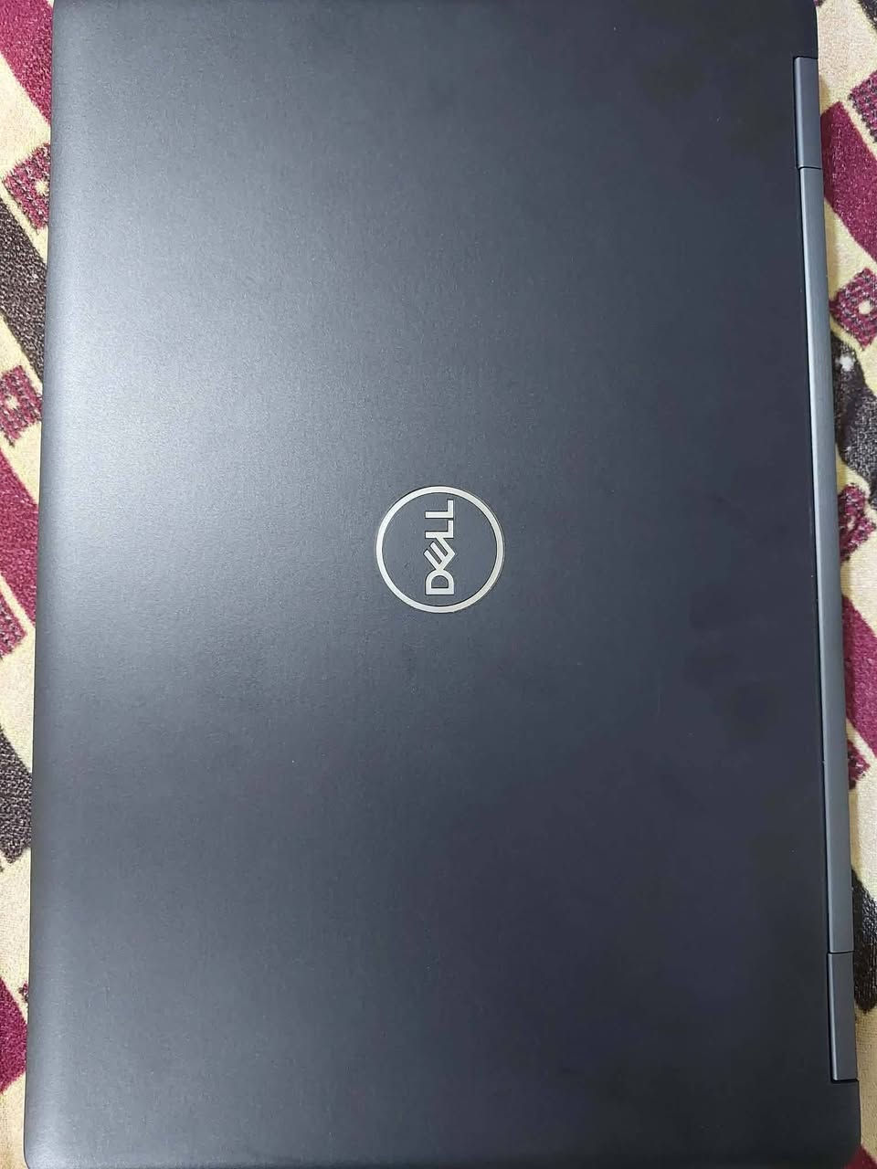 -النوع والموديل- Dell 2022 موديل وندوز ١١ احدث اصدار 
2-المعالج- core i7
3-الرام- 4GB/VGA
4-كرت الشاشة-RTX
5-الهارد-256
6-حجم الشاشة-13.5 انش
7-الحالة-نضيف جدا مستخدم شهر واحد 
8-السعر-550 وبي مجال + جنطة هدية 
للتواصل ***********
مكاني بغداد زعفرانية
