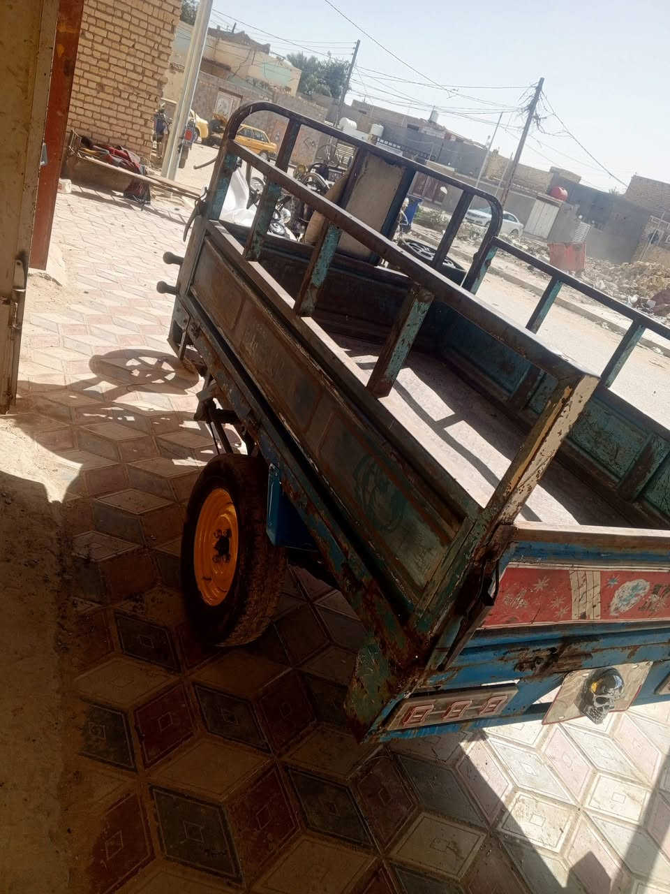 سلام عليكم أمتيأر اوراق أصولي مديل 2012 ستوته خير من الله سعر واحد 1000وبيه مجال مكاني الديوانية الحمزه الشرقي ***********
