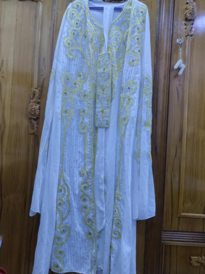 قبطان خياطة يدوي 
ما ملبوس  تخيط ولم يلبس 
السعر في الخاص


**إذا كنت صاحب هذا الإعلان وتريد حذفه لأي سبب، رجاءا أرسل رسالة إلى الدعم الفني**