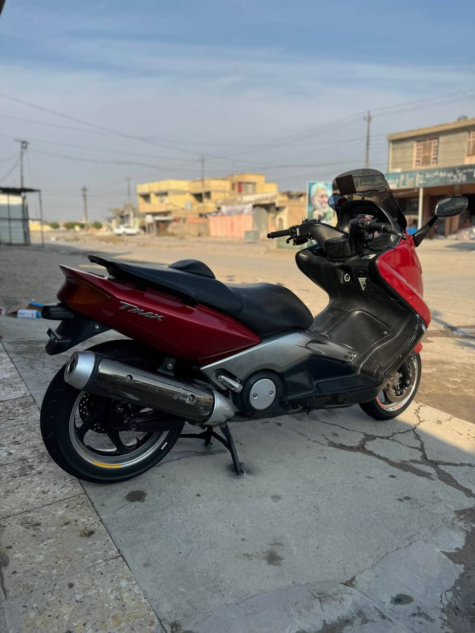 مكفولة كفالة عامة
مكينة بلادية مملعوب بيها
سويچ واحد 
جيبي اس 
تدفئة يدات
السعر 20  قفل قفل مكاني بغداد سبع البور
***********
واتساب *********** بغداد, العراق
