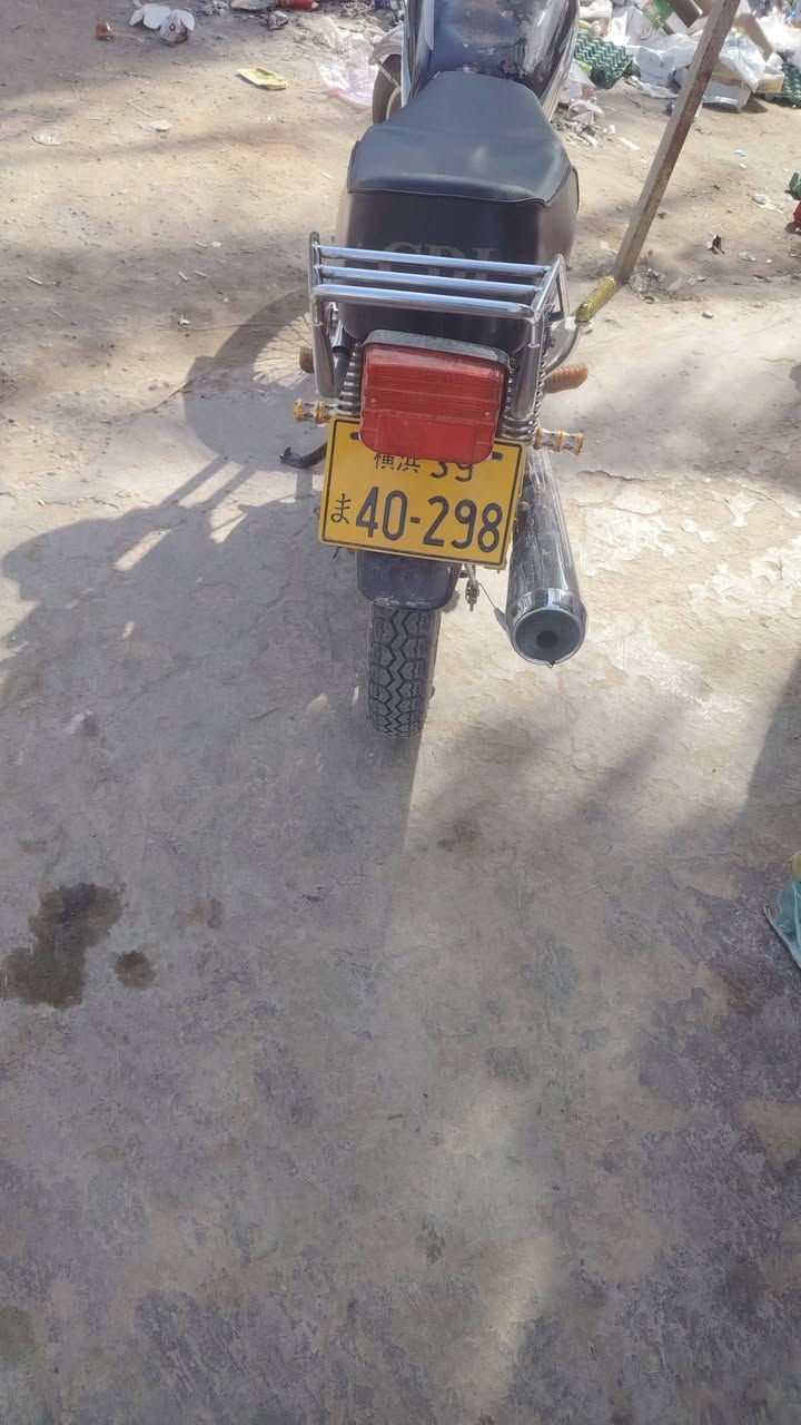 سلام عليكم
دراجه كلك كلك
كوفه عباسيه
السعر ٢٧٥ الف قفل
ما عايزه اي شي بس التنكي جارد


**إذا كنت صاحب هذا الإعلان وتريد حذفه لأي سبب، رجاءا أرسل رسالة إلى الدعم الفني**