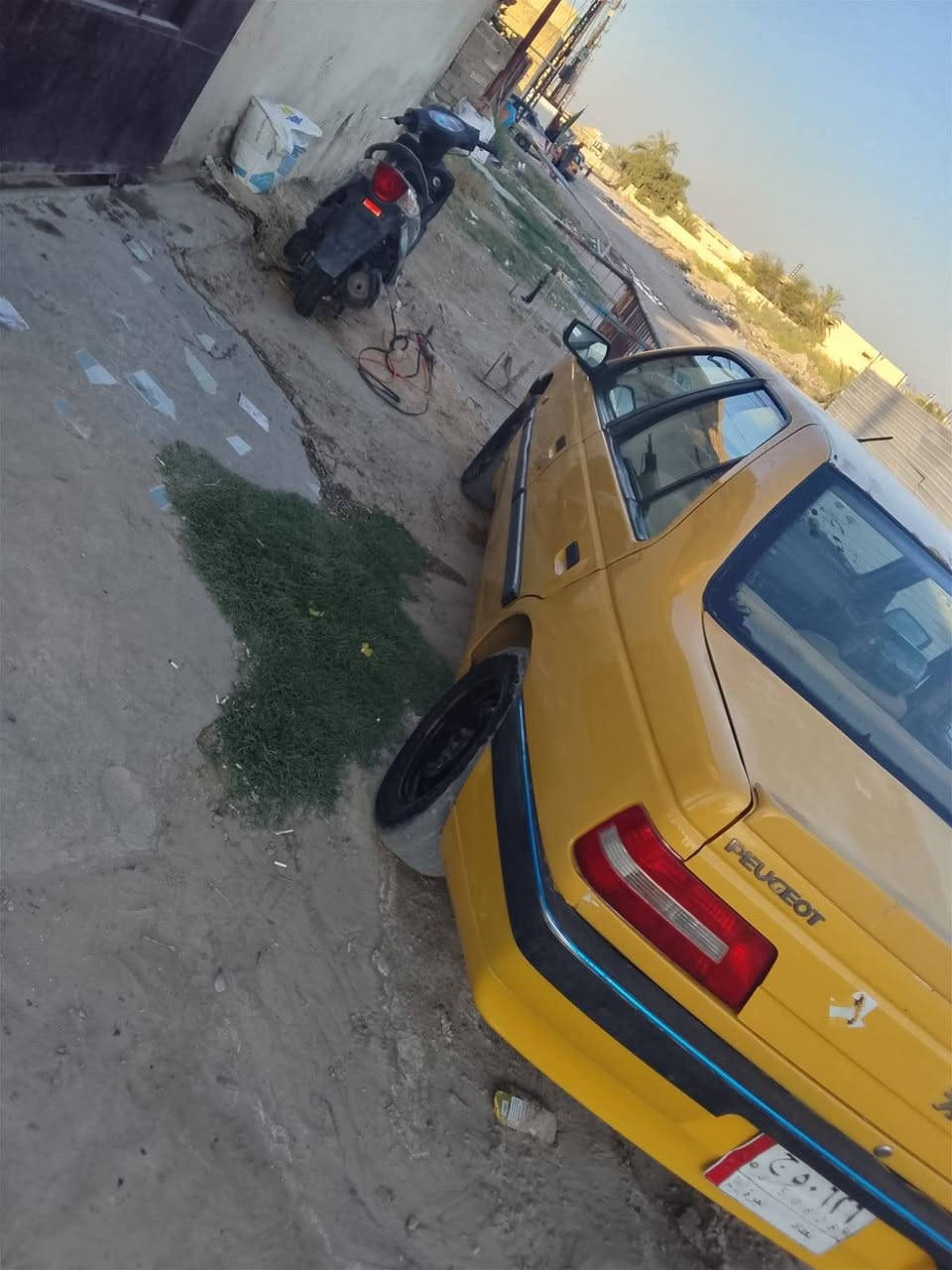 ((( مكلـــف بالنشـــر )))
بيجو بارص( اكد) موديل 2016 جاهزه ما بيه نقص
كير محرك تبريد صدر امامي وخلفي والكهربائيات 
جاهزة بأسمي رقم بغداد الماني هيأة وغرامات مصفرة
بغداد سبع البور السعر 40$ وبيه مجال 
تفاصيل اكثر اتصل ***********
***********
