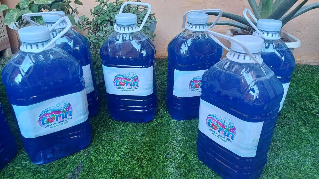 الى اصحاب الاسواق والمحال التجارية متوفر زاهي درجة أولى شرط الثخن والعطر وثبات الرغوة للبيع جملة سعر ال١٠ دبات ١٧٥٠٠ حجم الدبة ٢٨٠٠ مل  
أكرر درجة أولى يعني لزوجة مفولة وعطر قوي ورغوة قوية 
الاستفسار واتساب ***********
***********
