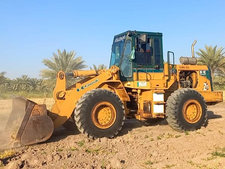 السلام عليكم شفل 70 امريكي مكفول دفع ورفع مكينه جديده ١١٤ رقم قادسيه السنويه جديده بأسمي مكاني بابل شراي اتصال /***********
