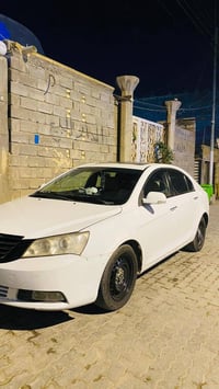 جيلي امكراند ٢٠١٣ • ٤٥٠٠٠ كم • كفاله