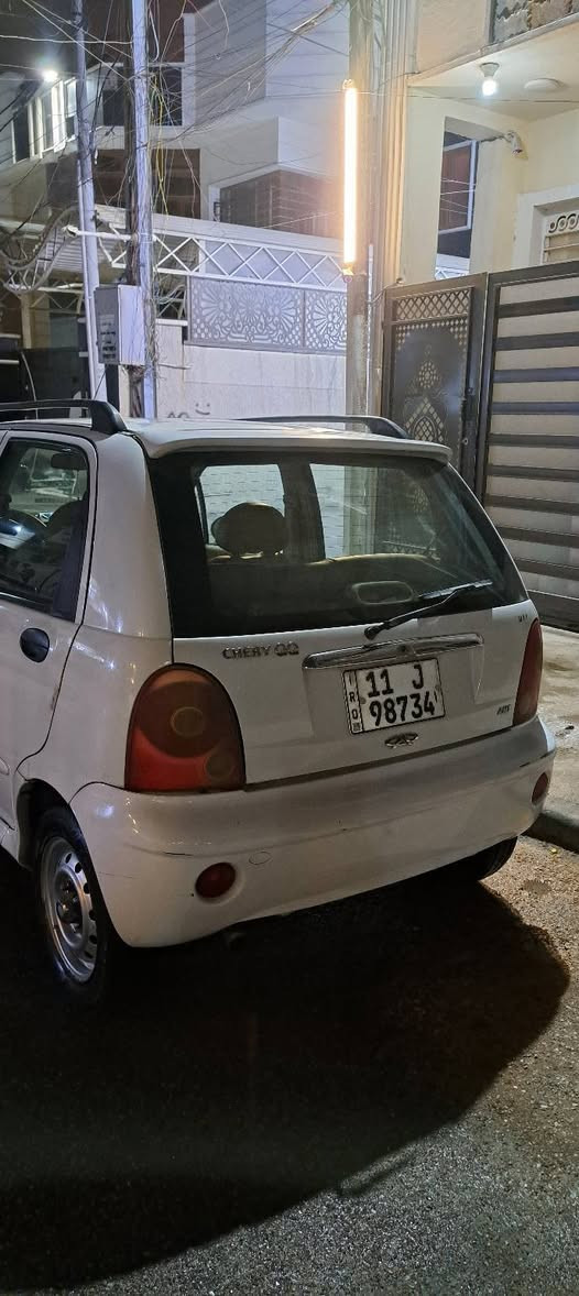 كيو كيو للبيع 2011 .. نظيفة محرك كير نظيف .. كهربائيات شغاله .. تبريد ثلج تدفئة ممتازه .. صبغ ما بيها .. السيارة نظيفة وعلى ايدي صارلها سنه استخدمها ما وكفتني بيوم .. نقوصات ما بيها .. الكشر نضيف 
السعر 30 ورقة 
مكاني زيونة الربيعي من ال11 صباحا لل6 مساءا
***********
رجاءا لحد يراسلني قبل ال11 صباحا والرقم بيه واتساب
