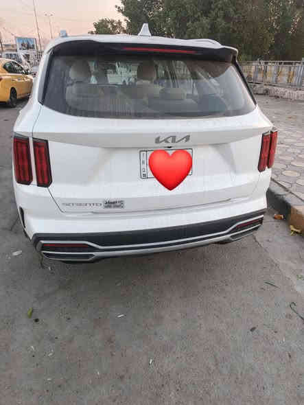 سورنتو 2023 رقم بغداد خليجي مكفوله كفاله عامه ما عده هاي الخسفه زغيره جدا بالباب الخلفي   باسمي تحويل ثاني يومم
خليجي 6 سلندر  7 راكب
السياره ماشيه 67 
بصمه تشغيل + أبواب 
شاشه كبيره متصله
لايت زنون 
حساس امامي خلفي 
حساسات مطر 
كامره دواره 
3قطع تبريد 
GPS
ارضيه جلد 
جنطه كهرباء  
كير ماوس
دخول ذكي 
شفتات
شاحن لاسلكي 
سايد بريك بصمه 
اوتو هولد 
تحكمات استيرن 
بردات خلفيه بلاد 

السعر 295 $  
,***********
