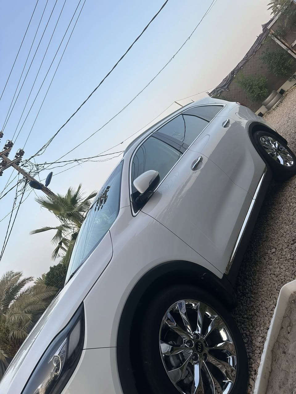 سورنتو خليجي2018
رقم بابل باسمي مكفوله كفاله عامه ما عدا بارد بسيط بلباب العبري 
6ستندر 
8نمر 
كير محرك ما مفتوحات 
مكاني نجف
صندوك كهربائي 
كشنات كهربائيه 
كامره 
وحساس امامي خلقي 
السياره جديده 
*********** 
ربم صاحب السياره 
السعر 240
المو شراي لا يتصل بيها مجال بسيط
