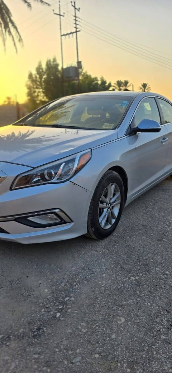 السلام عليكم سوناتا للبيع الموديل 2017وارد امريكي مكينه كير مكفول ارقام انكليزيه سنويه2030 باسمنه
السعر 120 وبيها مجال ميسان ***********
