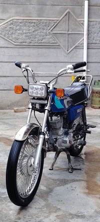 دراجه روبار نضيف للبيع موديل 19 محرك فول نضيف لاصوت لاتبخير سعر خاص او...