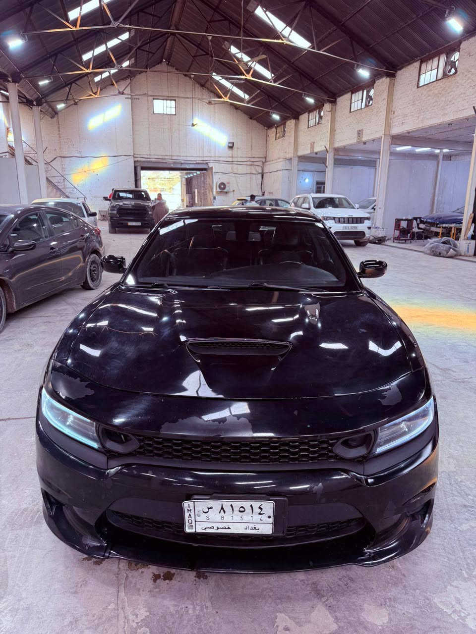 جارجر 2020 فول مواصفات بلاك ادشن
  بغداد تحويل ثاني يوم صور الحادث بل منشور وبيهه جاملغ خلفي كلير من أمريكا  السعر 170$ سعر جدا مناسب بالعافيه على ياخذهه  *********** وات ساب   مكان السياره الكراده

بلاك اديشن فول الفول أعلا فئه GT
6    .3.6  :المحرك
المواصفات :
بصه دخول ذكي فتحه سقف 
شفتات

جناح خلفي اسود.

ويل قياس , 19انچ اسود

فور ويل 4/4

مقود القيادة رياضي

* مقاعد رياضية من الشاموا مع جلد الأسود.

* نقطة عمياء

رادار مع مانع تصادم أمامي.

مصابيح أمامية زنون

كشافات الضباب زنون .

المصابيح الأمامية مع LED .

حساسات خلفية.

شاشه كبيرة مع نظام ملاحة نفكيشن GPS .

سستم صوت الپاین

* فتحة سقف (سلايد) .

المقاعد الأمامية كهربائية

ذاكرة لحفظ وضعيات الجلوس (ميموري) .

* مقاعد أمامية تبريد وتدفئة

* مقاعد خلفية تدفئة

* تشغيل عن بعد

* المقود كهربائي .

تدفئة مقود القيادة

* محدد سرعة

* تلفون بلوتوث

* كاميرا خلفية

* مرايا متحسسة للاضاءة العالية .

کیر شفتر بالستيرن

* دخول ذكي بغداد, العراق
