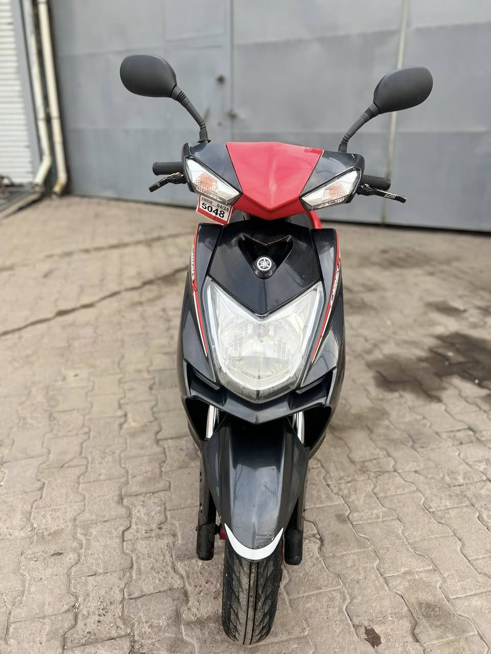 السلام عليكم للبيع سكنس لدشمعه ياباني  (خطين نوزل ) ماشيه ١٤ الف حقيقي بس الحديث شاشه الكترونيه عداد بانزين نظام فحص شحن الباتري نظام فحص الدهن دراجة جديدة مال رمبه او اوراقها كامله دراجه بيها محرك يخبل وبرغي ما مفتوح بيها بشرط جيب فيتر وأفحص والدراجة إذا تجي وتشوفها مو نفس الصوره تاخذها بلاشما ابيع إذا متجيب فيتر ويفحصها دراجه مال جناي كفرات بلاديه محرك بلادي كولشي بيها بلادي تفتح سويج بس تدوس دكمت لسلف تشتغل مكفوله من الشخط اكفلك التاير  إذا بيه بنجر ارجع او اكول أكفلك التاير إذا بي بنجر تعال وشوفها بعينك السعر 10  أوبيها مجال قليل لان دراجه رمبه)تجي تاخذها من باب البيت مكاني
بغداد الكرخ  📞
***********
