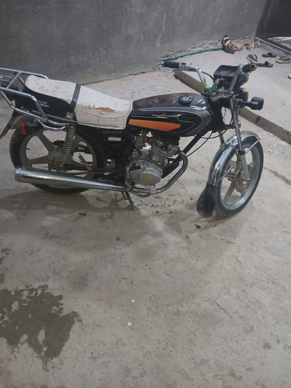 دراجه ٤ كير مجفته تجفيت جديد السعر على الخاص


**إذا كنت صاحب هذا الإعلان وتريد حذفه لأي سبب، رجاءا أرسل رسالة إلى الدعم الفني**