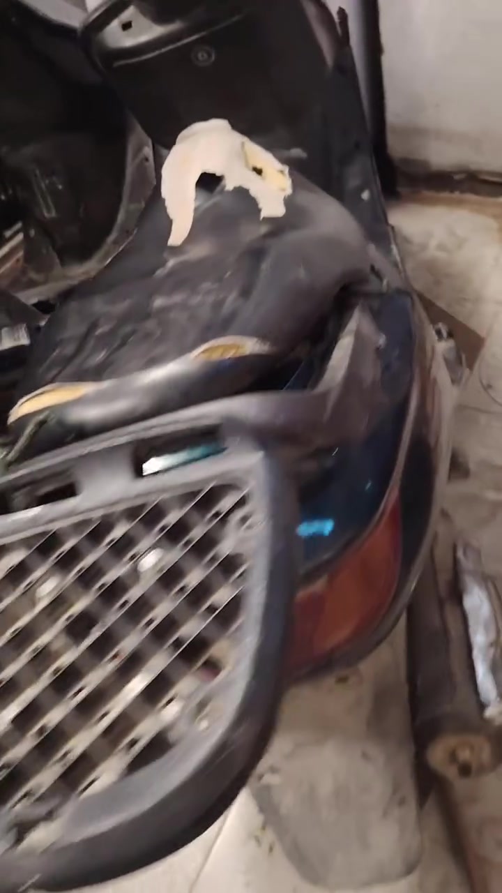 للبيع ما اعرف شنو عطلهن ابيع شلع 500 قفل ثنينهن هاتف ***********
