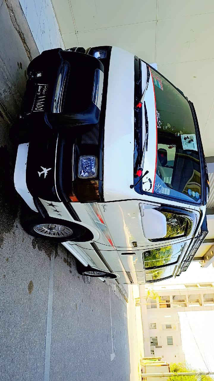 ئه م سه ىاره بؤ فرؤشتن به شه رت گئرو مه كينه به شه رت ئه وه ليات شوئن كه لار ***********
