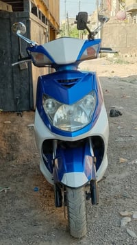 سكنس فحل • ياباني • كهرباء