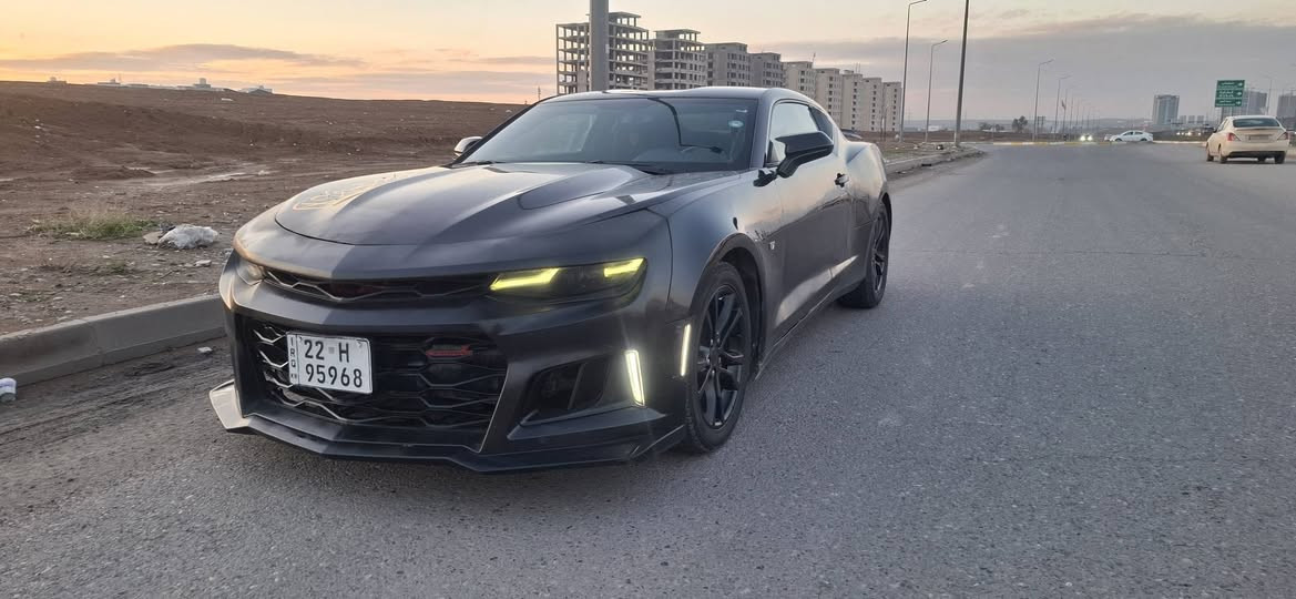 كمارو مديل 2022 رقم اربيل كلشي جديد جاهزة السيارة بيها ٤ قطع شواصي وايربكات سليمة4 سلندر تيربو سعر 135 بيها مجال ***********
