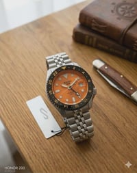 ساعة • للبيع • سعر نهائي