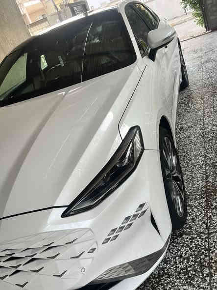 السلام عليكم 

كادنزا 2023 ضمان دوليه 

فول واحد على واحد 

Vip 

مكفوله كفاله عامه 

ماشيه 11الف حقيقي 

مكينه 6 سنلدر 

مكان سياره بغداد حي جهاد 

رقم ***********
