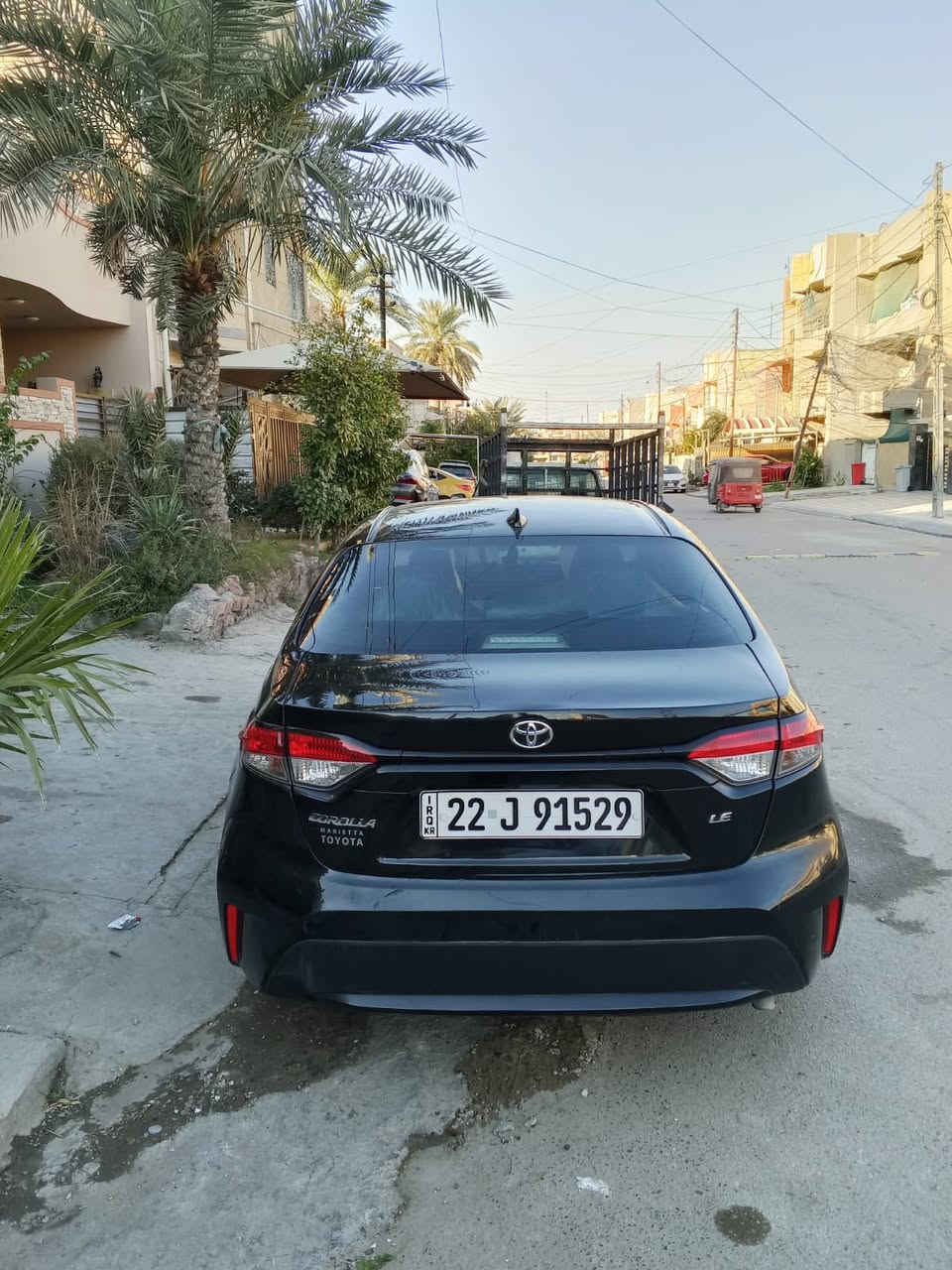 السلام عليكم اخوان كورلا موديل ٢٠٢٢ للبيع 
رقم اربيل باسمي شرط التحويل سياره ماشيه 
١٠٠ مايل سونار مرفق ويه الصور مال حادثها
سياره جاهزه واي نقص مابيها مواصفات 
معروفه le 
مكان السياره بغداد القاهره 
السعر ١٥٠ وبيها ومجال
للاستفسار ***********
