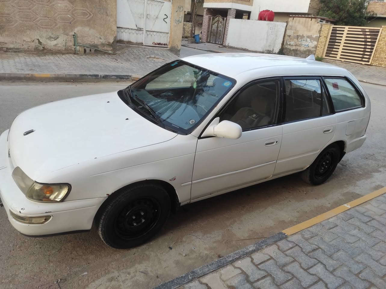 كورولا للبيع موديل 95 رقم بغداد حجم المكينه 1600 سياره مصبوغه للجماليه محور السعر 55$
مكان السياره واسط النعمانيه/***********/***********
