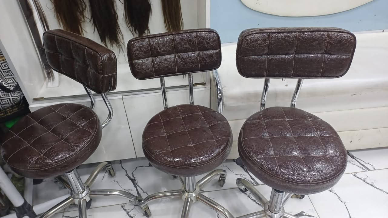 غراض صالون للبيع شلع قلع@اشارة
@إشارة


**إذا كنت صاحب هذا الإعلان وتريد حذفه لأي سبب، رجاءا أرسل رسالة إلى الدعم الفني**