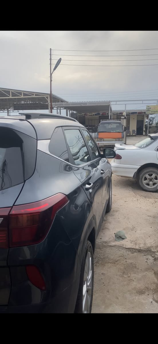 “🚗 للبيع كيا سليتوز 
موديل: 2021
محرك:2000
السيارة خير من الله 
3 قطع صبغ فقط 

السعر:145 وبيه مجال 

للتواصل خاص أو واتساب (***********)معارض الحديد 
#العراق #سيارات #مشاهير
