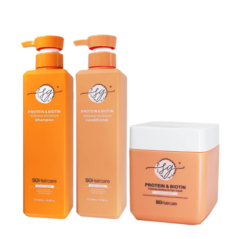 مجموعة SG للعناية بالشعر تعالج جميع مشاكل الشعر
١ تعالج تقصف الشعر ٢تعالج خشونة الشعر وجفافه ٣ تعالج الشعرة المطاطية ٤ تعالج التساقط.
مجموعة ذهبية بمعنى الكلمة.
فوائد شامبو والبلسم:-🌺
معالجة مشاكل الشعر: تساعد المجموعة في علاج تقصف الشعر، الخشونة والجفاف، الشعر المطاطي، والتساقط. 
تقوية الشعر: يساهم البروتين والبيوتين في تقوية بنية الشعر وتقليل التكسر، مما يعزز نمو الشعر الصحي. 
زيادة الكثافة والترطيب: تعمل التركيبة على منح الشعر مظهراً أكثر كثافة وامتلاءً، وتحبس الرطوبة في كل خصلة لتوفير ترطيب مكثف للشعر الجاف. 
إصلاح التلف: تساعد المكونات على إصلاح الشعر التالف بفعالية من الداخل، بما في ذلك الأطراف المتقصفة، مما يجعله أكثر نعومة وسهولة في التصفيف. 
فوائد الماسك:-🌺
هذا هو ماسك الشعر SG Protein & Biotin Volume Moisture بحجم 500 مل. تم تصميمه لتغذية وتقوية الشعر من الجذور إلى الأطراف. 
غني بالبروتين والبيوتين
يساعد على استعادة الرطوبة وتحسين كثافة الشعر
يعزز مرونة الشعر
يصلح الشعر الجاف والمتطاير والتالف


**إذا كنت صاحب هذا الإعلان وتريد حذفه لأي سبب، رجاءا أرسل رسالة إلى الدعم الفني**