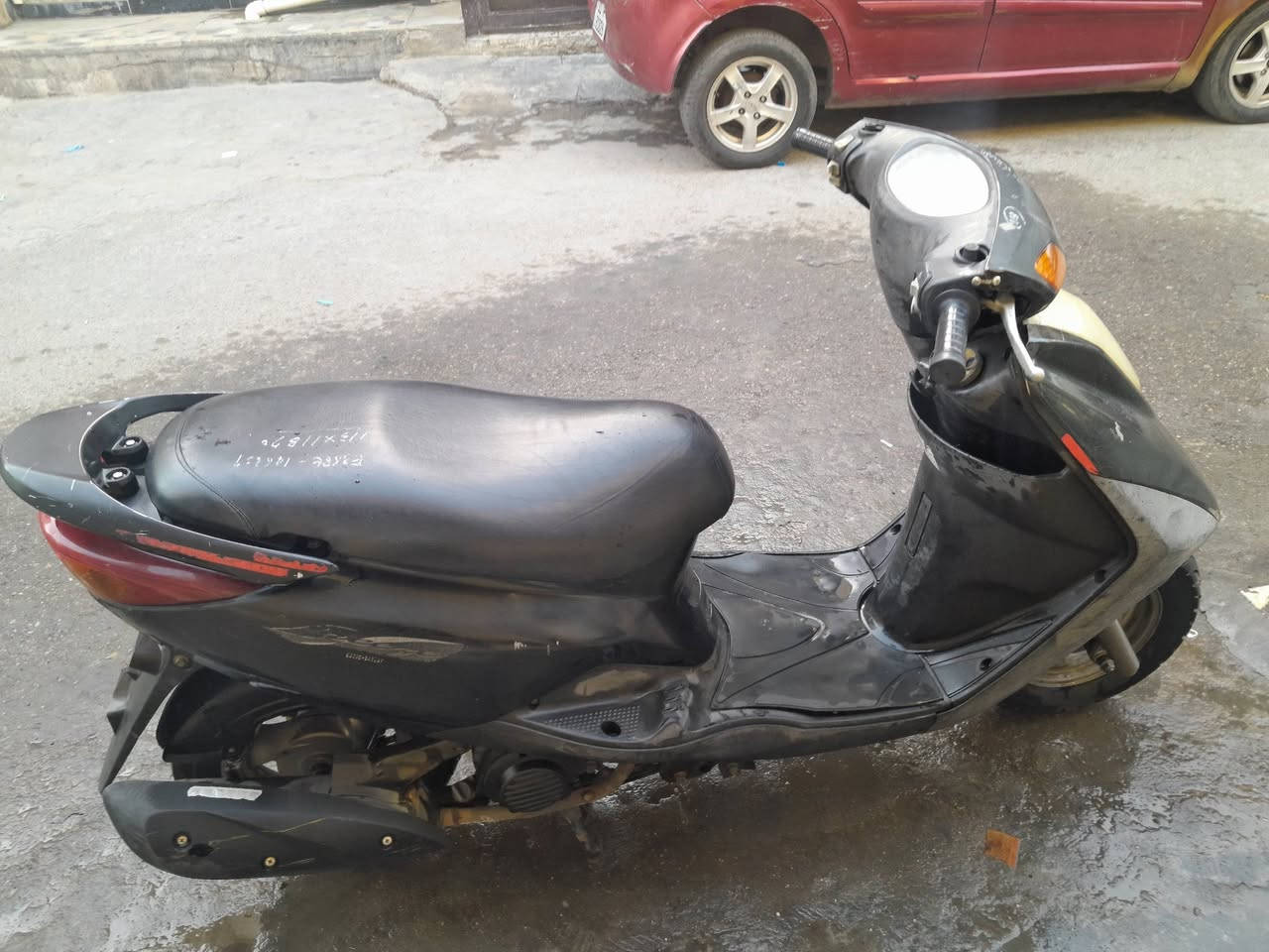 سلام عليكم دراجه البيع مكفول كفاله عامه برخي ما مفتوح بيها جديده مال رمبه مختم ختم واحد مكان الرحمانيه الجعيفر هذه رقم *********** أريده 900 موجود على وساب
