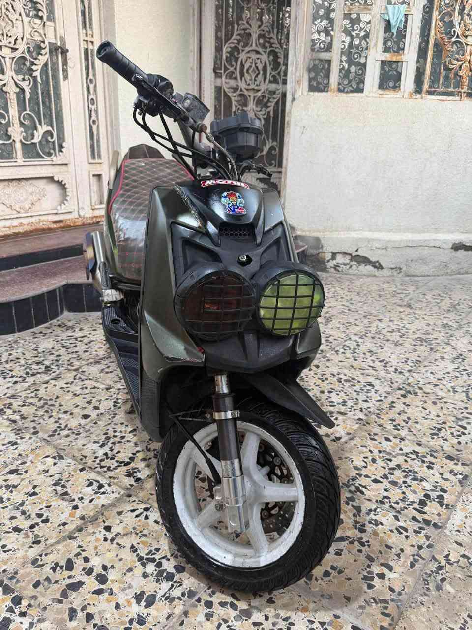 سكنس جبلي للبيع متروسه غراض +غراضها كله اصلي وكاله من الرمبه منزلها ماعدا الصالنصه مكينتها 58 رقمي ***********واتساب فقط مكاني بصره
كلج خلفي
كلج امامي wf
تعلاگه
دبلات امامي Dy
دبلات خلفي 
هاوزن
يدات بريك 
تعلاكه RGS 
طلاعات
بگلايت r6
قطره مال دهن
قبق بانزين
فچ برمبو
 چويترها چبير كلش
