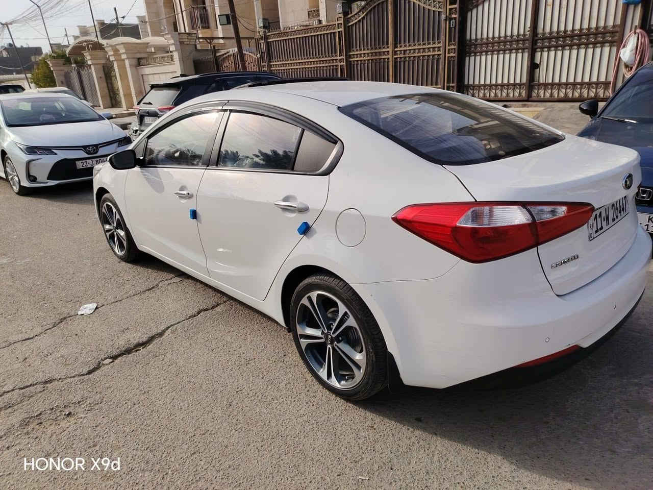 ١٦
محرك ٢٠٠٠ فتحه تحكم مصفات سيراتو معروفه 
سعر ١٣٥ قفل قفل مايعجب اعبر المنشر تلكه ٩٠
*********** سياره فقط دعاميه ماميه مصبوغه مابيه صبغ البقي كفاله ملحضات ينشفن بالعين مال جناي مو بيع شراي سياره بحالت الوكله
