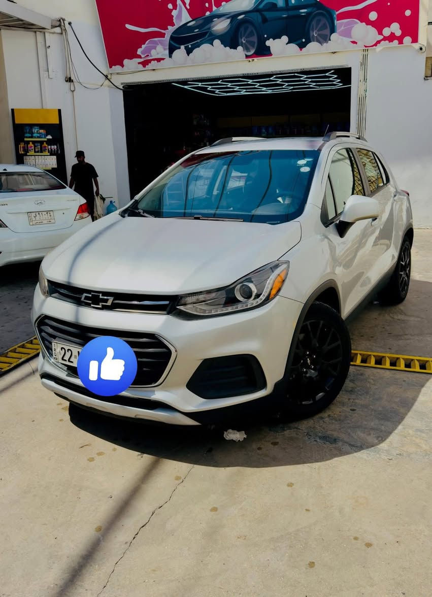 شوفر تراكس 2021 فول مواصفات
ماشية 35 الف ميل

مواصفات السيارة LT  ( السيارة بصمه ) 🔘

كار بلي ✅

نظام ABS✅

كراسي جلد✅

تحكمات ستيرن✅

تشغيل عن بعد✅

كشنات تدفئه تبريد✅

ويل الاسود العريض✅

سياره تحتوي على هوك ✅

حساس ضغط الهواء✅

اليدات بصمات✅

مدخل USB✅

سنويه جديدة✅

مكانها بغداد 

للاستفسار 

***********
