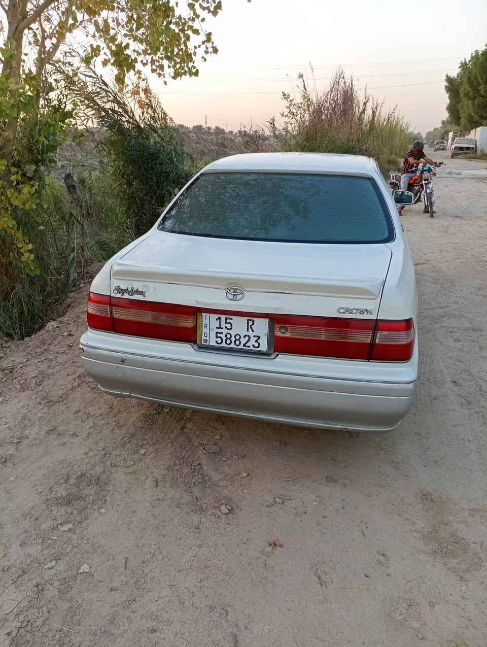 السلام عليكم راس الثور للبيع مكفوله كفاله عامه السياره رقم انبار باسمي السياره مكفوله القص والنقل الجثه  حلوه مال جناي المكينه 2500 فيشتين مكلف بالنشر السعر اتصال على رقم صاحبها‏‪0760 139 9458‬‏.  ‏‪0781 689 7403‬‏
