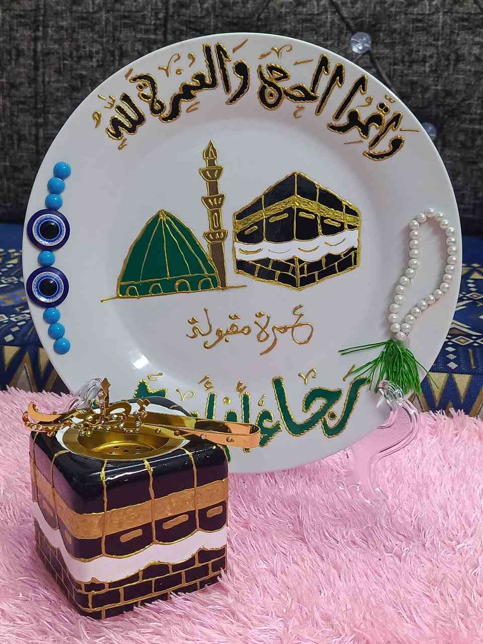 الرسم والكتابه حسب الطلب


**إذا كنت صاحب هذا الإعلان وتريد حذفه لأي سبب، رجاءا أرسل رسالة إلى الدعم الفني**